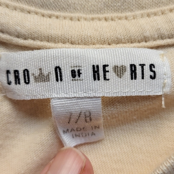 Kids Tan Short Sleeve Tee with Be Kind Bear Graphic - Size S (7/8) - Picture 3 of 4